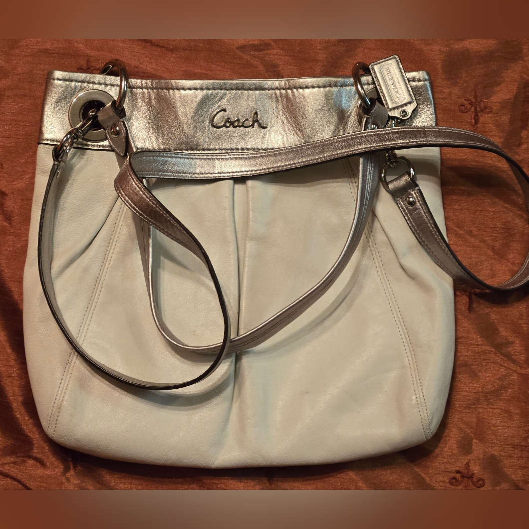 Coach Handbag Coach Handbag